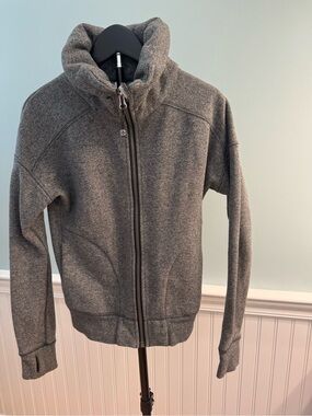 lululemon athletica Light Gray Heathered Sherpa Jacket